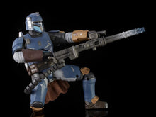 Load image into Gallery viewer, Hasbro STAR WARS - The Black Series 6" - Heavy Infantry Mandalorian (The Mandalorian) Deluxe 6" Figure D2 - STANDARD GRADE