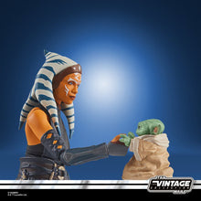 Load image into Gallery viewer, Hasbro STAR WARS - The Vintage Collection - Ahsoka Tano & Grogu Deluxe 3.75" WORLD-BUILDING SET - STANDARD GRADE