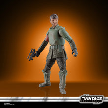 Load image into Gallery viewer, DAMAGED PACKAGING - Hasbro STAR WARS - The Vintage Collection - 2022 Wave 11 - Din Djarin (Morak)(The Mandalorian) figure - VC-251 - SUB-STANDARD GRADE