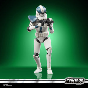 Hasbro STAR WARS - The Vintage Collection - 2023 Wave 16 - Clone Captain Howzer (The Bad Batch) figure - VC-210 - STANDARD GRADE