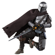 Load image into Gallery viewer, COMING 2024 MAY - PRE-ORDER - Hasbro STAR WARS - The Vintage Collection - 2024 Wave - The Mandalorian (Mines of Mandalore)(The Mandalorian) figure - VC-312 - STANDARD GRADE