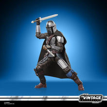 Load image into Gallery viewer, Hasbro STAR WARS - The Vintage Collection - The Mandalorian &amp; Grogu (The Mandalorian &amp; Grogu) Deluxe 3.75" figure - VC-395 - STANDARD GRADE