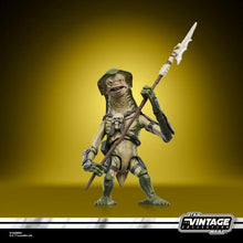 Load image into Gallery viewer, COMING 2026 OCTOBER - PRE-ORDER - Hasbro STAR WARS - The Vintage Collection - Amani Guard (The Mandalorian &amp; Grogu) Deluxe 3.75" figure - VC-419 - STANDARD GRADE