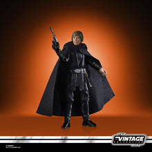 Load image into Gallery viewer, Hasbro STAR WARS - The Vintage Collection - 2022 Wave 13 - LUKE SKYWALKER (Imperial Light Cruiser)(The Mandalorian) figure - VC 264 - STANDARD GRADE